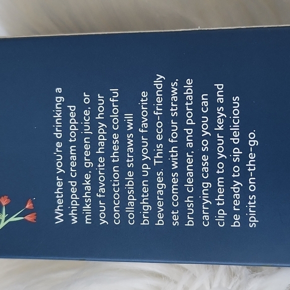 chic & tonic 4 pack of silicone straws, brush cleaner, and case NIP - Picture 6 of 8